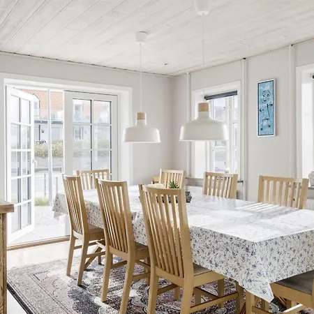 Nyaraló Edin - 100m From The Sea By Interhome *